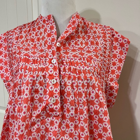 RO’S GARDEN Nini Floral Button-Up Blouse in Red - Picture 2 of 6